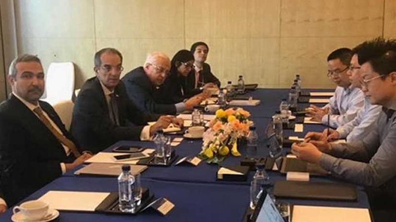 الاتصالات : بحث التعاون