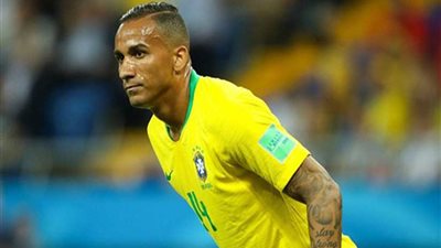 يوفنتوس الإيطالي يضم البرازيلي دانيلو