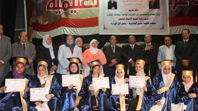 تعليم القاهرة تكرم الأوائل من ذوي الاحتياجات