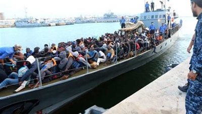 سفينة إنقاذ تنتشل 80 مهاجرا قبالة ساحل ليبيا