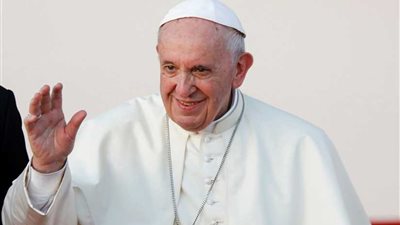 بابا الفاتيكان يحذر من القومية والشعبوية ويدعو إلى إنقاذ وحدة أوروبا