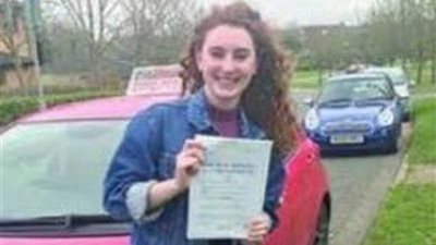 العثور على جثة شهيدة العلم.. (صور)