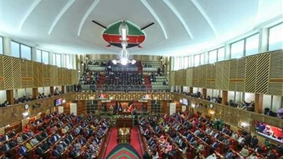 النائب أطلق ريحا كريهة فرفع رئيس البرلمان الجلسة