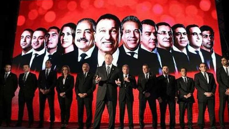 الأهلي يحصل على حقوقه