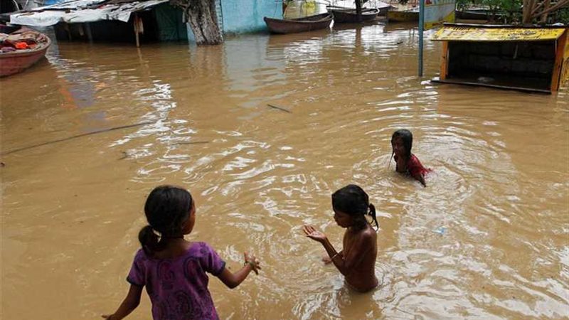 فيضانات الهند تسقط