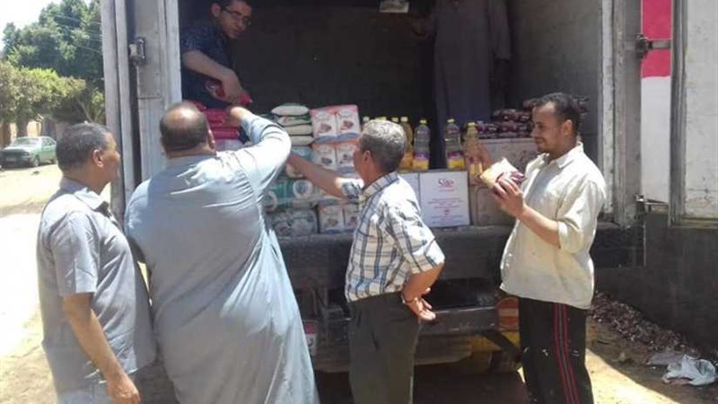 قوافل وخدمات لجنة