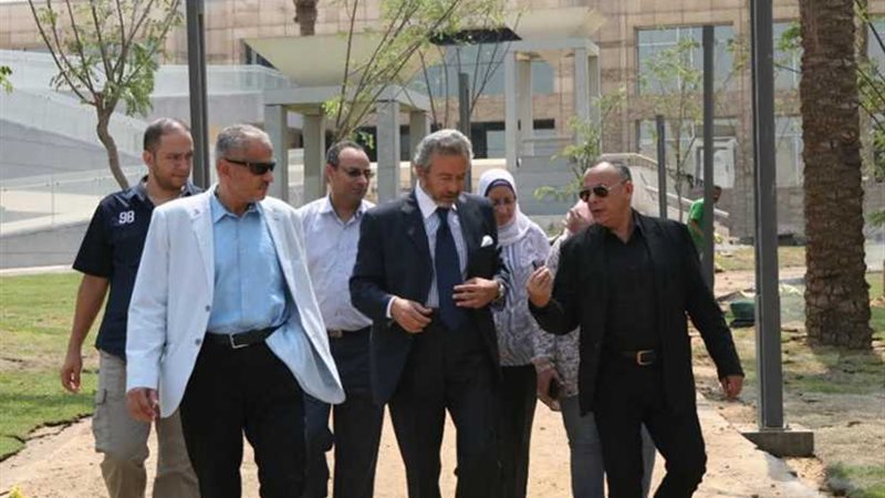 الآثار: د. أحمد الشربيني