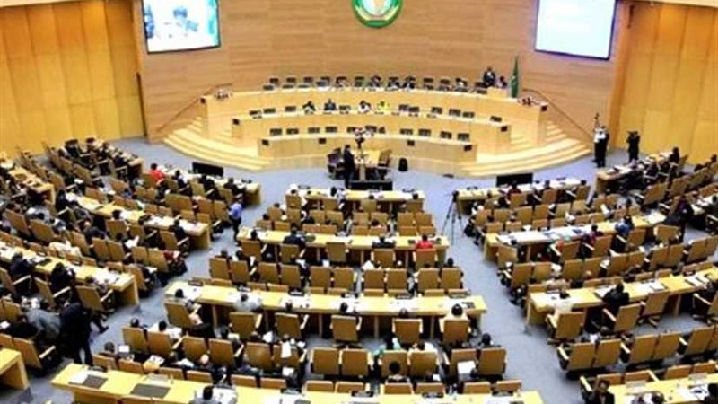 رئيس لجنة العلاقات