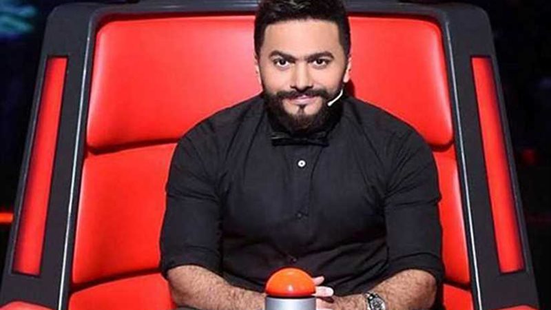 تامر حسني خارج ذا