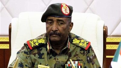 رئيس المجلس العسكري السوداني: التحديات تحتم حماية التوافق لوضع أسس الحكم المدني