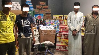 ضبط عناصر تشكيل عصابي بالجيزة تخصص في سرقة حمولة سيارات النقل