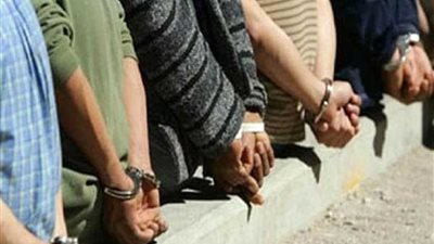 ضبط تشكيل عصابي تخصص في تزوير المستندات واستخدامها فى الهجرة غير الشرعية بالإسكندرية