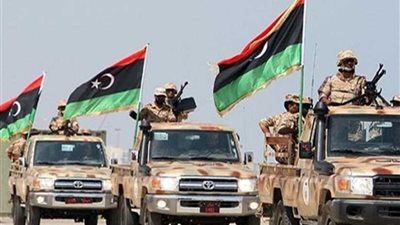 الجيش الليبي يلقي القبض على 27 من المرتزقة أثناء تطهير مرزق