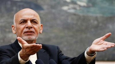 الرئيس الأفغاني: رفضت مقترح البقاء في السلطة بدون إجراء انتخابات