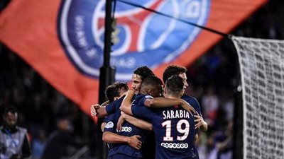 سان جيرمان يفتتح مبارياته بالدوري الفرنسي بالفوز على أولمبيك نيم 3-0