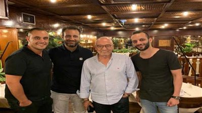 خاص.. فيريرا يحرج الزمالك وهذا سر الصورة مع أحمد وأمير