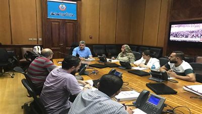 لليوم الثالث.. وزيرة الصحة تتابع غرفة الأزمات المنعقدة بديوان الوزارة على مدار الساعة