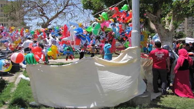 إقبال كبير من المواطنين