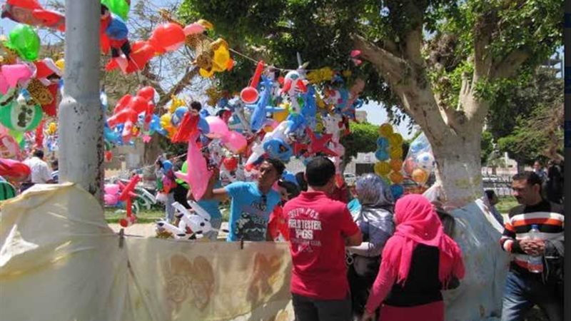 استمرار توافد المواطنين