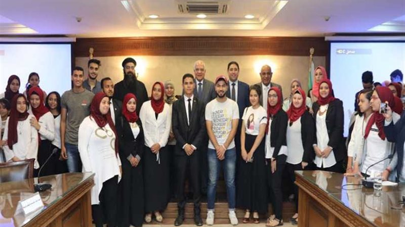 الجيزة تنظم جلسة