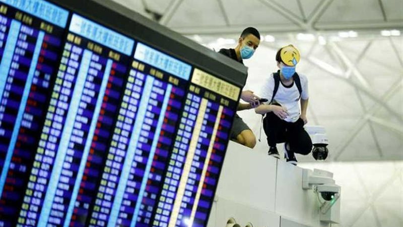 هونج كونج تندد بـالأعمال