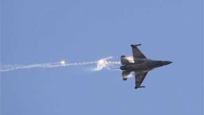 إسقاط طائرة حربية سورية بنيران مسلحين في إدلب ومصير الطيار مجهول