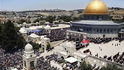 الرئاسة الفلسطينية تحذر من مغبة المساس بالوضع القائم في المسجد الأقصى