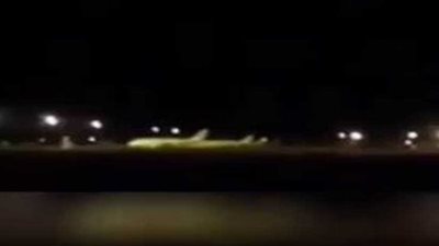 بالفيديو.. لحظة استهداف مواقع عسكرية بمطار معيتيقة في العاصمة الليبية