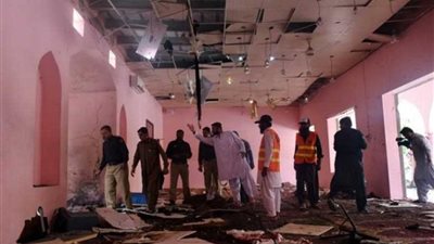 مقتل وإصابة 16 شخصا في انفجار بمسجد في 