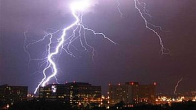 مقتل وإصابة 16 شخصا جراء صاعقة برق في الهند