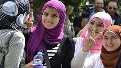 فرحة بين طلاب بني سويف لسهولة امتحان اللغة العربية 