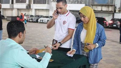 بالصور.. بيع تذاكر مباراة الزمالك وبطل الصومال
