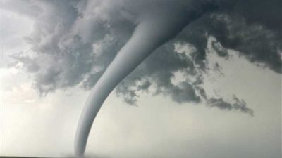 إعصار يضرب ألمانيا مخلفاً أضراراً كبيرة