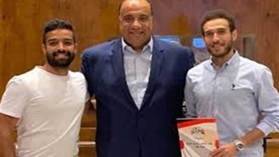 الاتحاد السكندري يتعاقد مع هشام محمد لاعب الأهلي لمدة موسمين