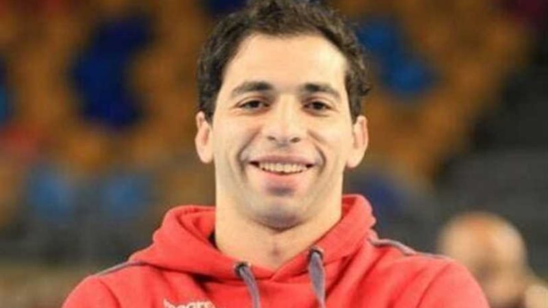 الأحمر يهنئ ناشئي