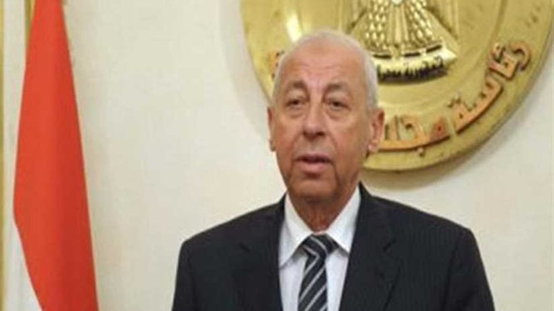 محافظ أسوان يوجه