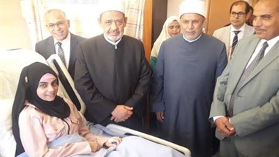 الإمام الأكبر يتفقد مستشفى جامعة الأزهر التخصصي