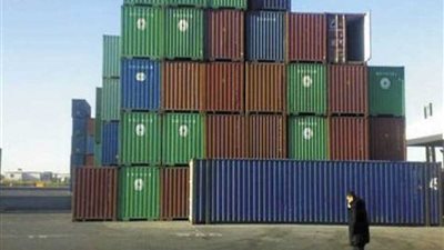 إحباط محاولة تهريب 80 طن نفايات خطرة محظور دخولها للبلاد