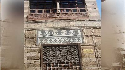 الآثار تنفي تشوه المعالم الأثرية بشارع المعز إثر حريق 