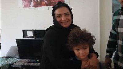 بالفيديو.. انهيار ابن غنوة ووالده يهدد والدة أنغام