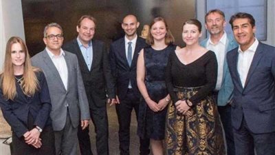 وزير الآثار يزور عددًا من المتاحف والمعاهد الأثرية بهولندا