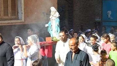 أهالي البياضية وملوي يحتفلون بعيد إصعاد جسد السيدة مريم العذراء