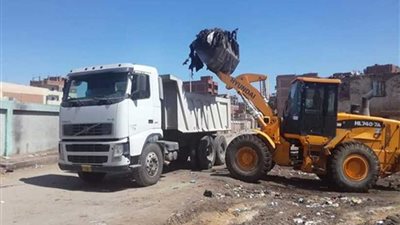 رفع 40 طن قمامة ومخلفات صلبة بأبو قرقاص بالمنيا