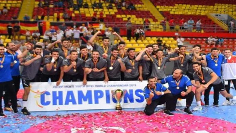 الشباب والرياضة ترفع