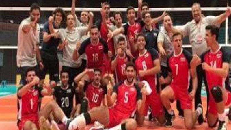 منتخب الطائرة يواصل