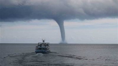 إلغاء رحلات الطيران في تايوان استعداداً لقدوم العاصفة 