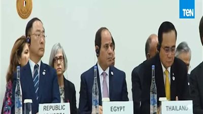 الرئيس السيسي يشارك في قمة 