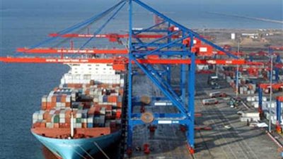 تداول 31 سفينة بموانئ بورسعيد