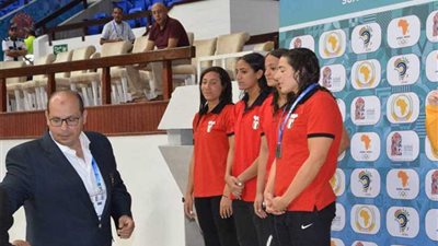 السباحة تهدى مصر مبكرًا لقب دورة الألعاب الإفريقية