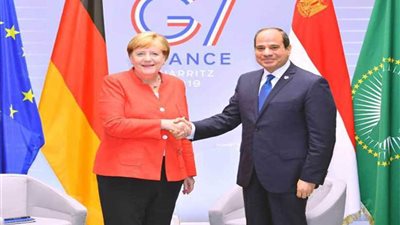 نشرة 24.. الرئيس السيسي يلتقي المستشارة الألمانية على هامش قمة الـ